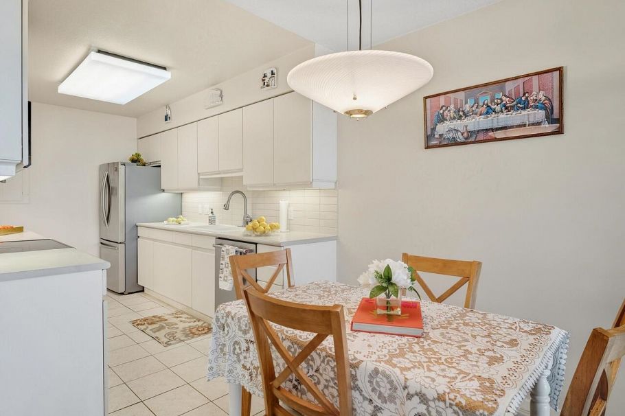 412 518 W 14th Avenue Vancouver, BC - 8