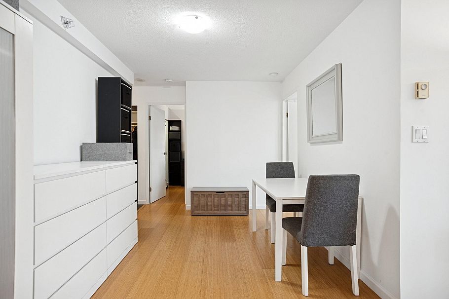 216 288 E 8th Avenue Vancouver, BC - 9