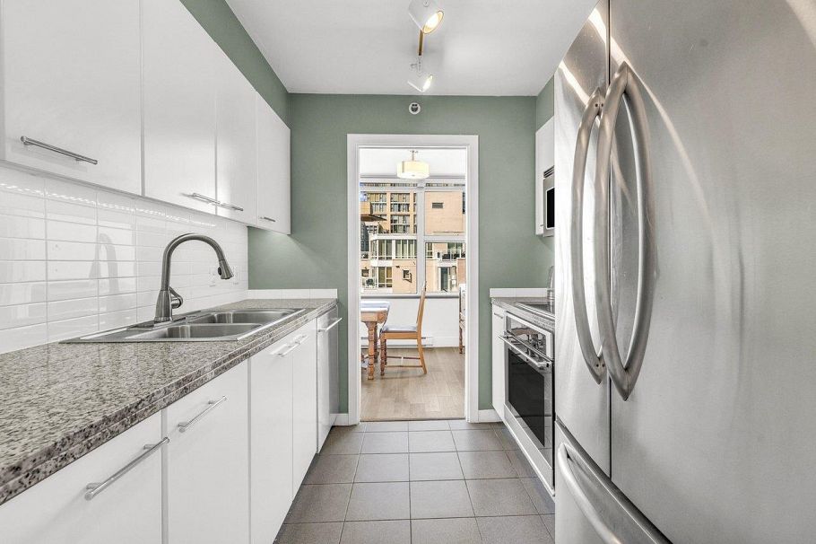 910 1500 Hornby Street Vancouver, BC - 8