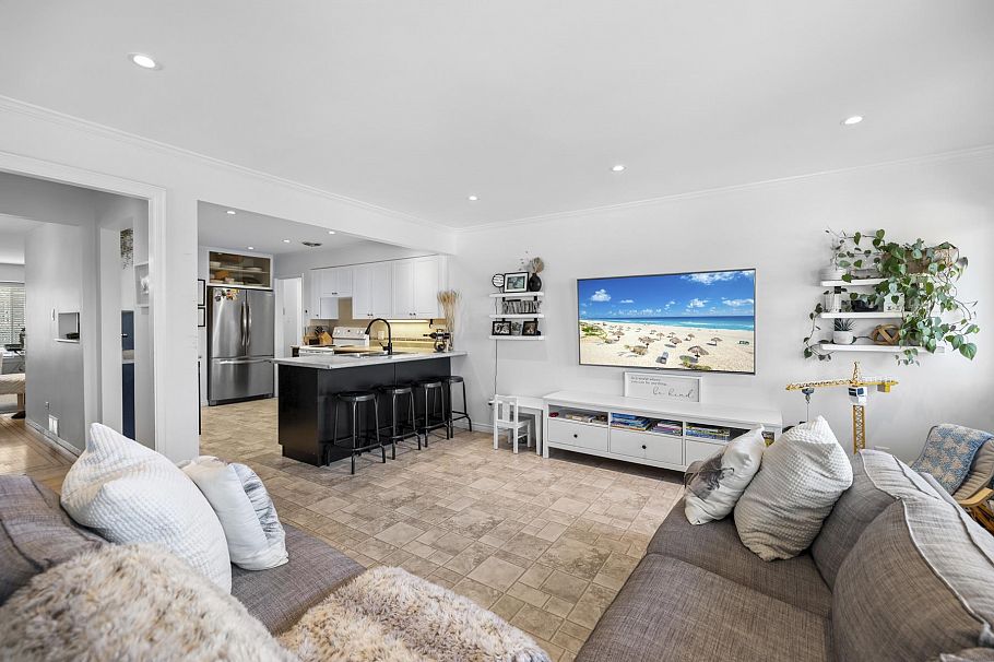 6529 Dawson Street Vancouver, BC - 15