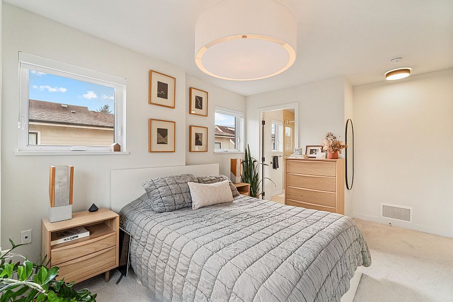 60 10199 River Drive Richmond, BC - 17