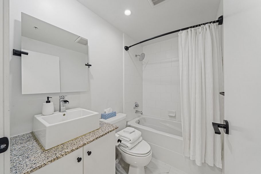 603 1238 Burrard Street Vancouver, BC - 17