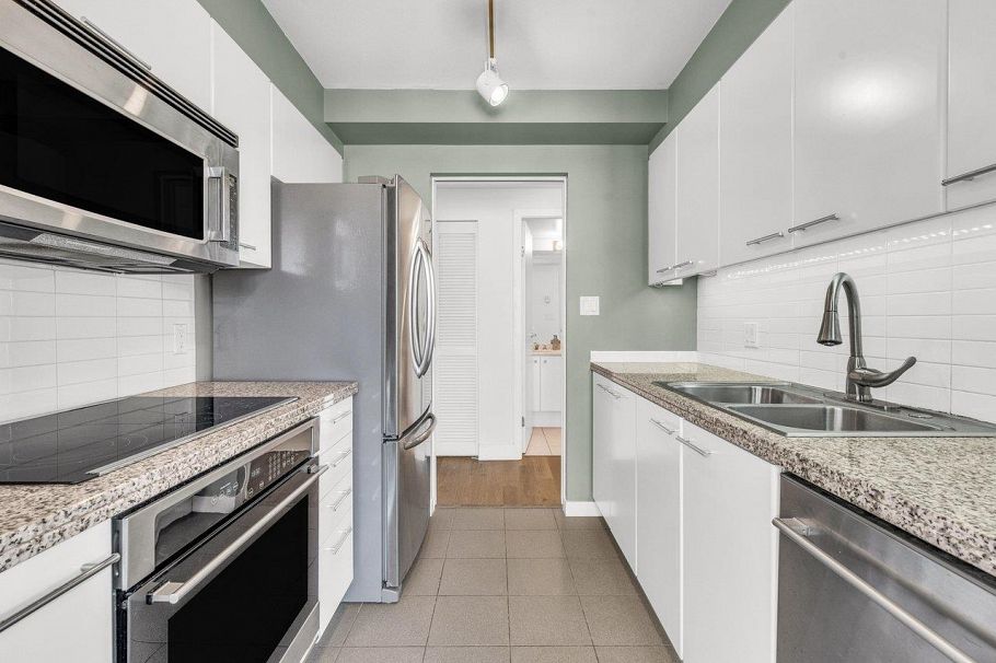 910 1500 Hornby Street Vancouver, BC - 7