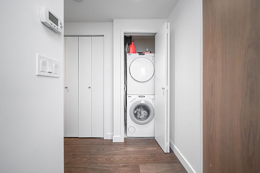 1903 8833 Hazelbridge Way Richmond, BC - 14