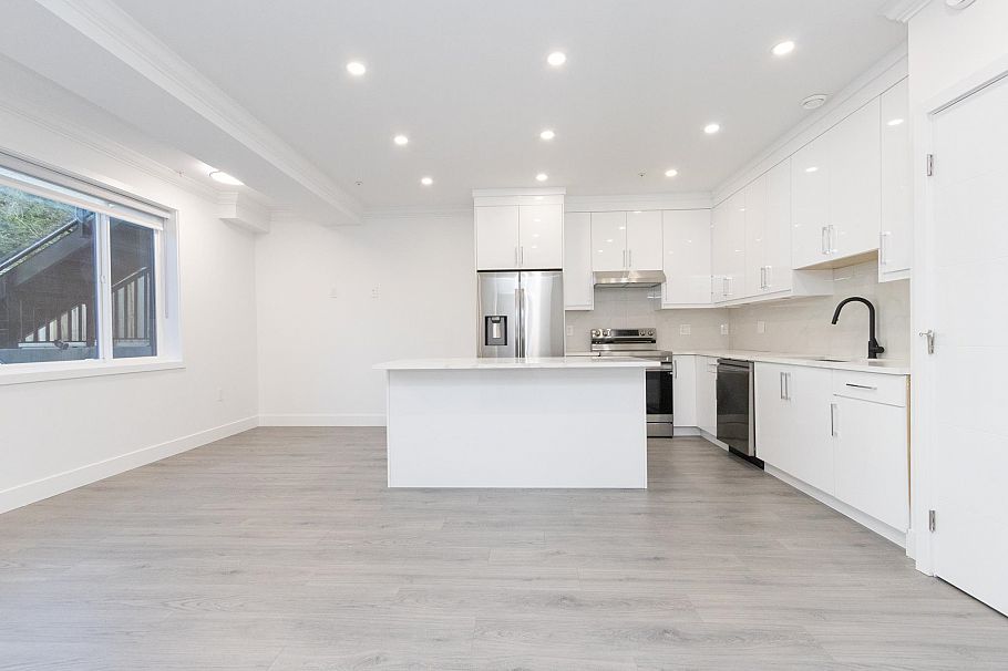 102 2122 E 32 AVENUE, Vancouver BC V5N 3B9 Vancouver, BC - 9