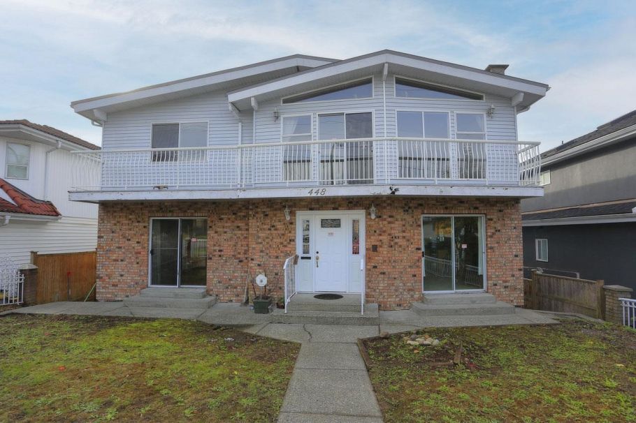 448 E 59th Avenue Vancouver, BC - 1