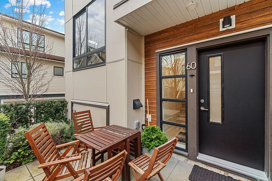 60 10199 River Drive Richmond, BC - 2