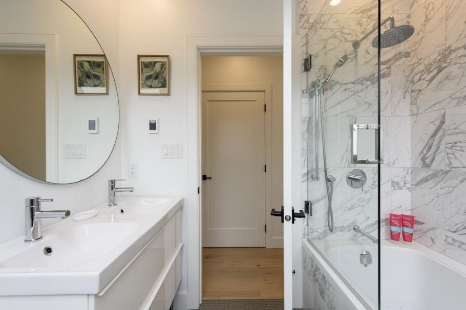 161 E 26th Avenue Vancouver, BC - 21