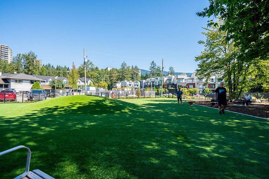 103 2035 Glenaire Drive North Vancouver, BC - 37