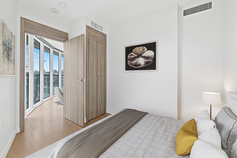 684 87 Nelson Street Vancouver, BC - 15