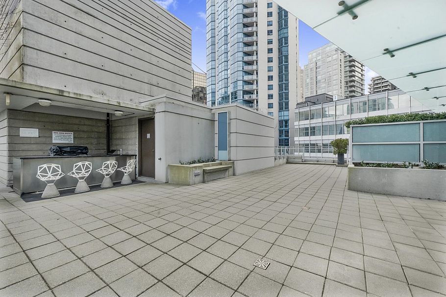 1201 1499 W Pender Street Vancouver, BC - 34