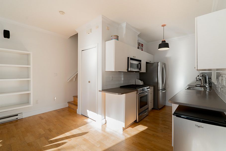 888 Union Street Vancouver, BC - 9