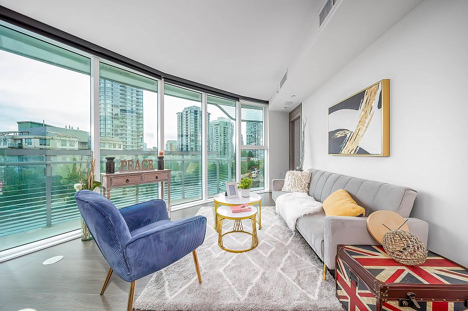 785 87 Nelson Street Vancouver, BC - 1