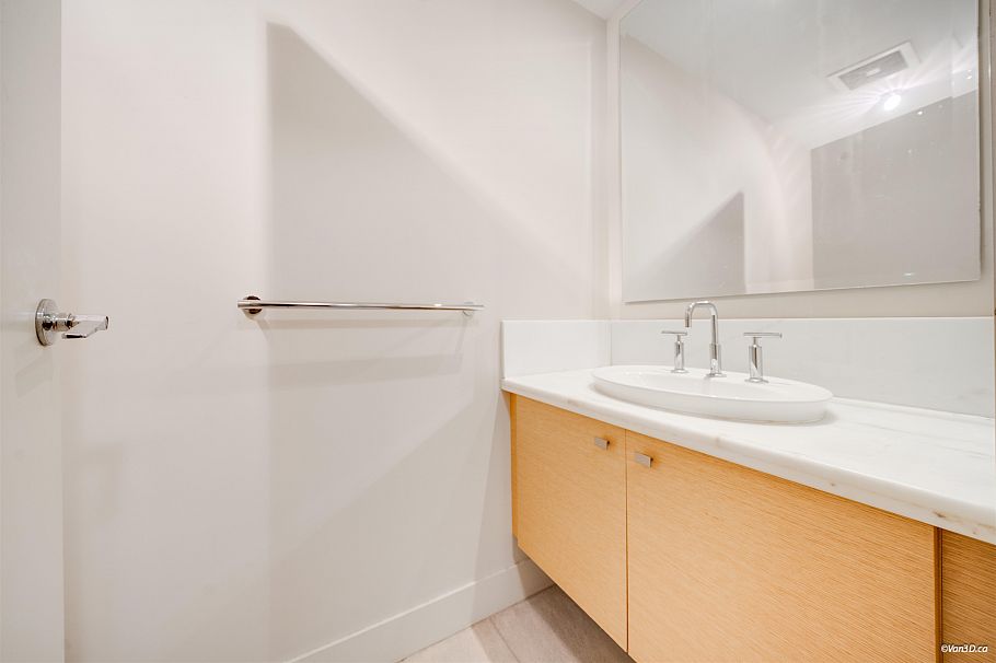 107 6015 Iona Drive Vancouver, BC - 11