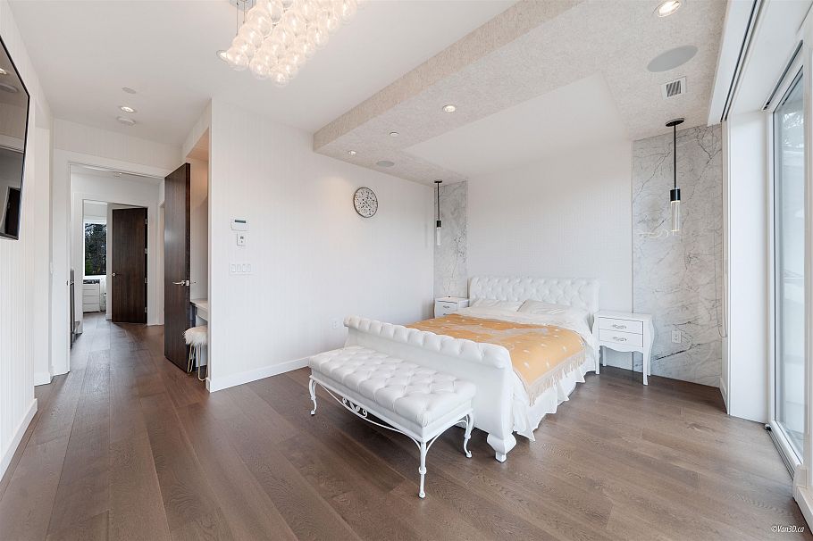 3781 W 24th Avenue Vancouver, BC - 20