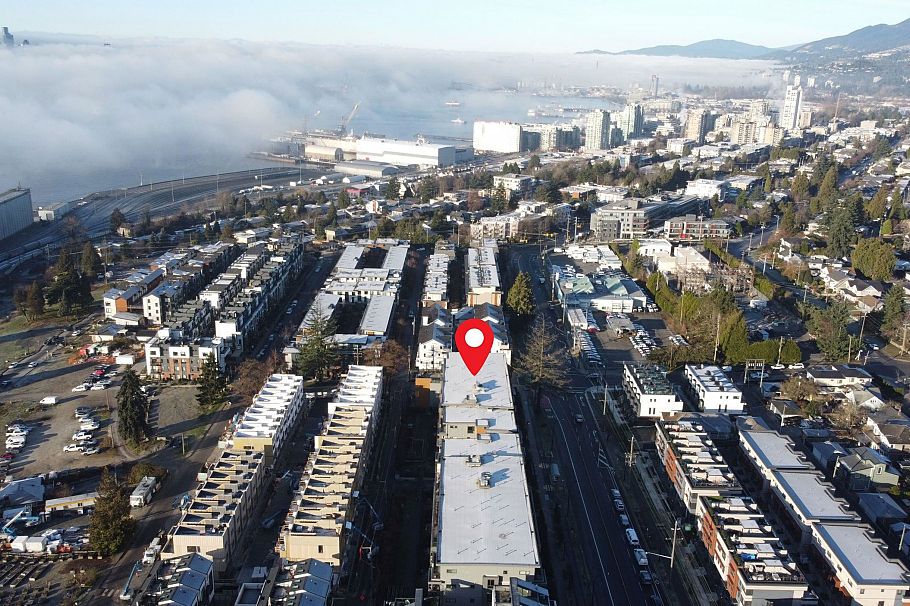 108 615 E 3rd Street North Vancouver, BC - 29