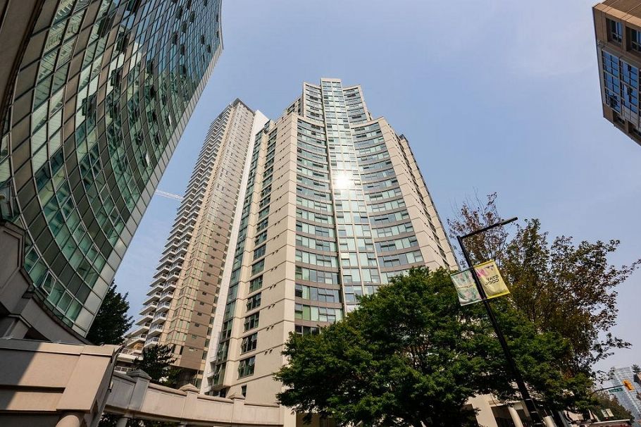 202 1323 Homer Street Vancouver, BC - 31