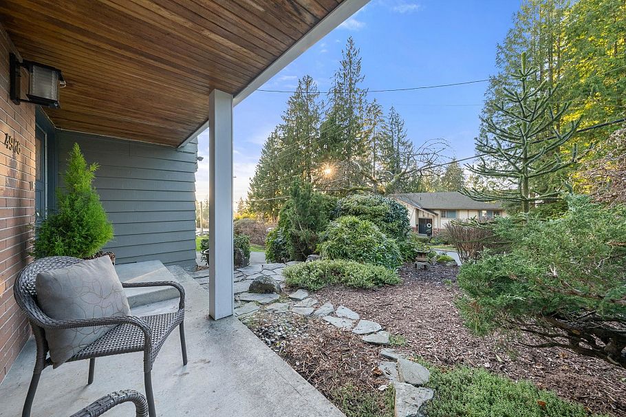 4966 Ranger Avenue North Vancouver, BC - 36