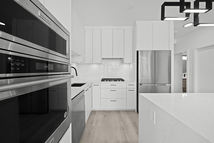 2201 1189 Melville Street Vancouver, BC - 24