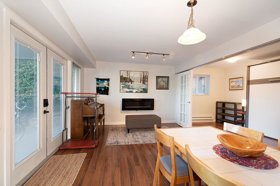 2341 Panorama Drive North Vancouver, BC - 25