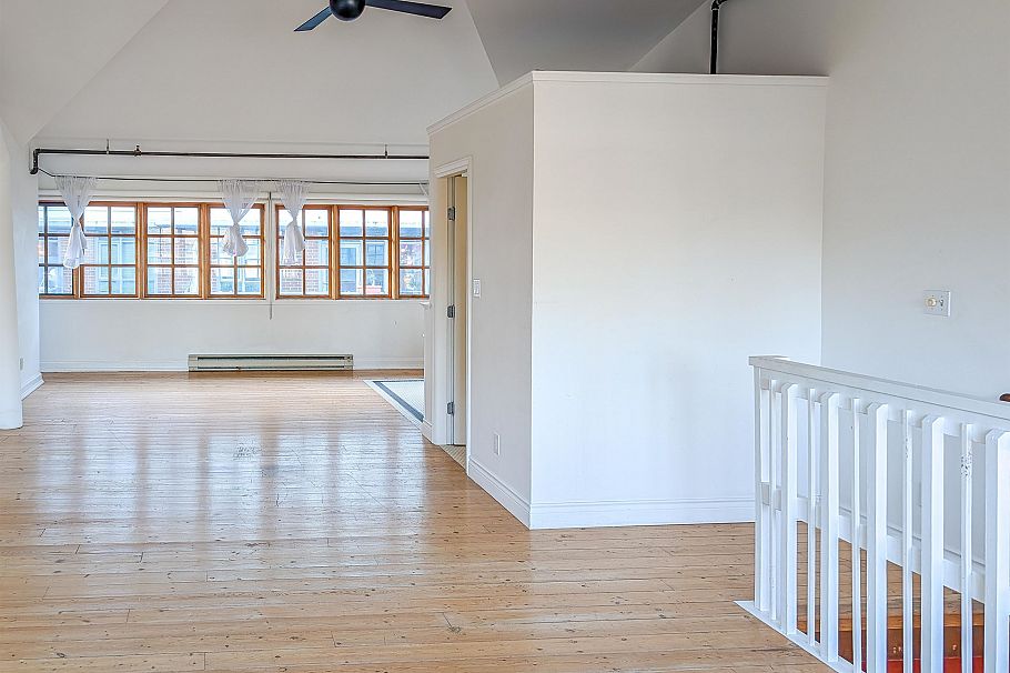 11 280 East 6th Avenue Vancouver, BC - 13