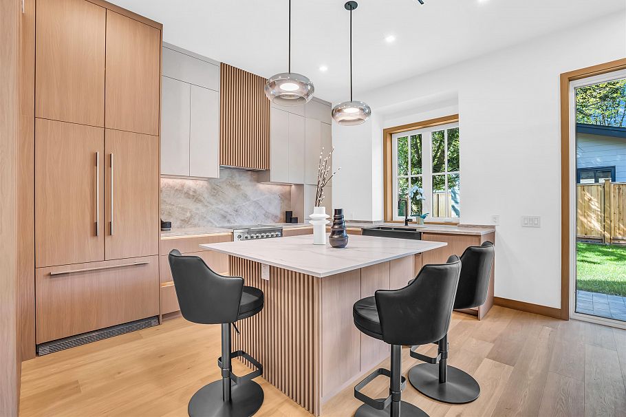 4029 W 33rd Avenue Vancouver, BC - 6