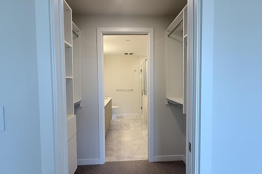 2186 GILMORE AVENUE, Burnaby BC V5C 0N7 Burnaby, BC - 6