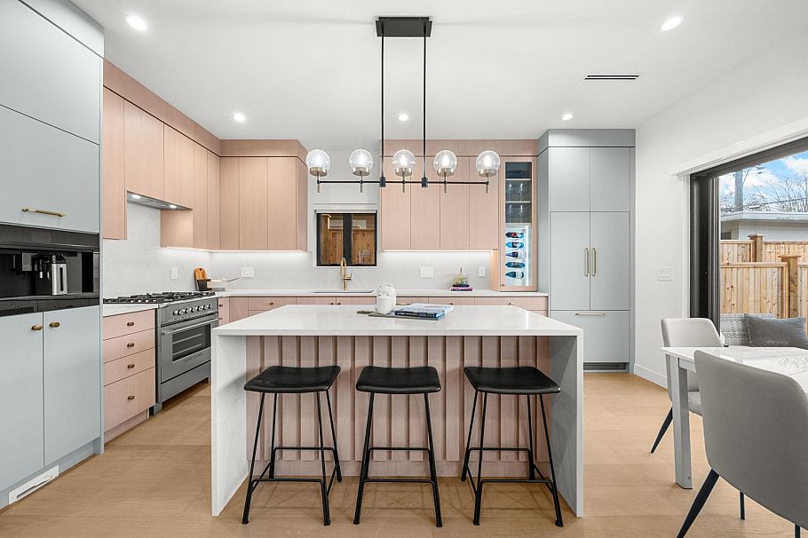 2 2247 Parker Street Vancouver, BC - 6