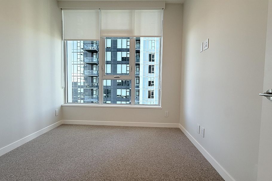 2186 GILMORE AVENUE, Burnaby BC V5C 0N7 Burnaby, BC - 7