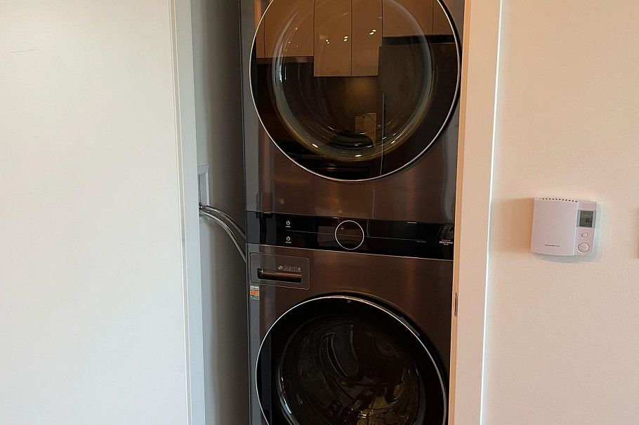 405 2666 Duke Street Vancouver, BC - 33