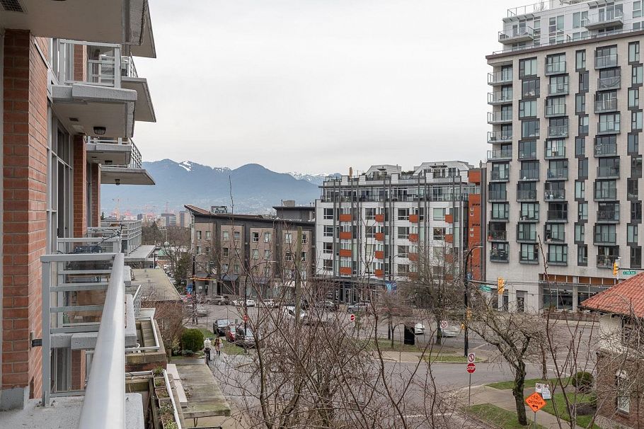 412 298 E 11th Avenue Vancouver, BC - 21
