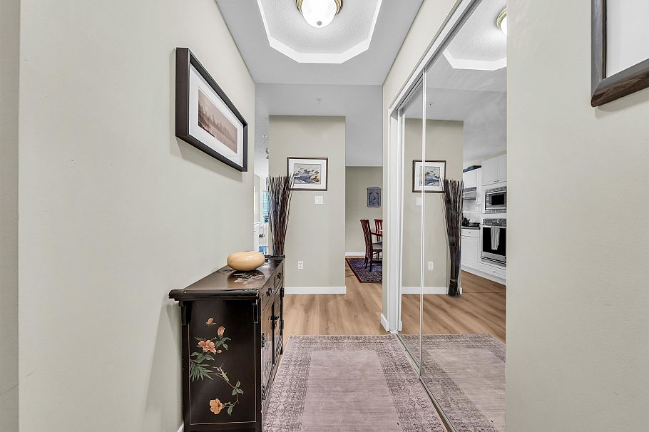 302 3670 Banff Court North Vancouver, BC - 27