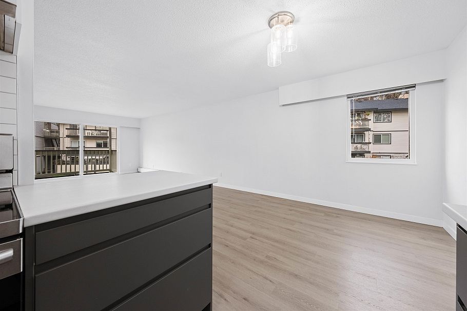 216 780 Premier Street North Vancouver, BC - 12