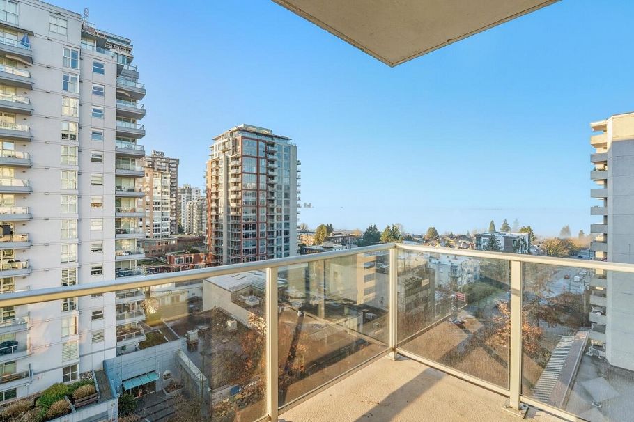 801 120 W 16th Street North Vancouver, BC - 12