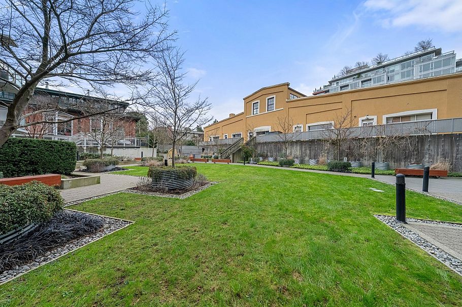 471 250 E 6th Avenue Vancouver, BC - 21