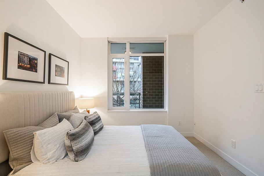 213 110 Switchmen Street Vancouver, BC - 21