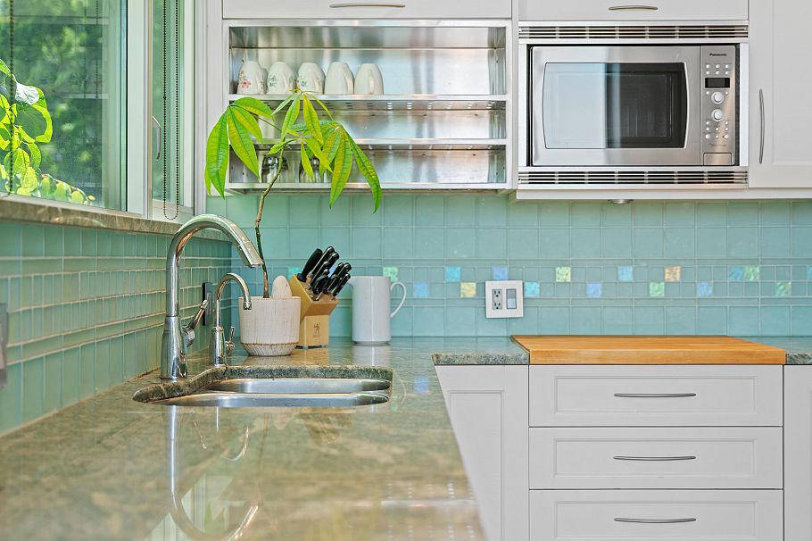 L302 1550 Coal Harbour Quay Vancouver, BC - 14