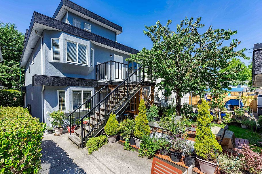 3580 William Street Vancouver, BC - 40