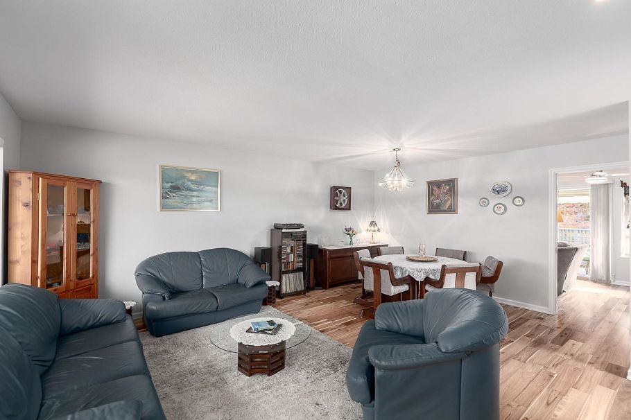 5 3634 Garibaldi Drive North Vancouver, BC - 7