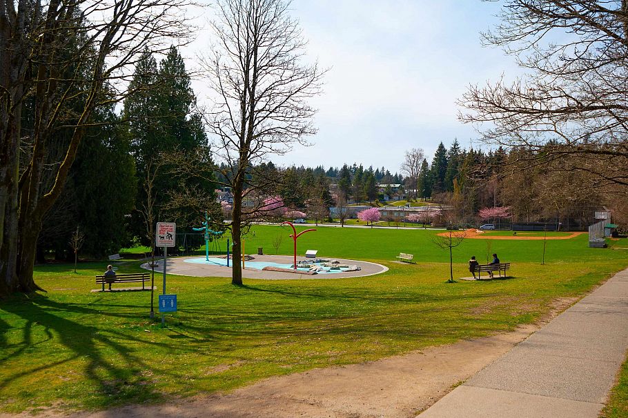 3812 W 24th Avenue Vancouver, BC - 33