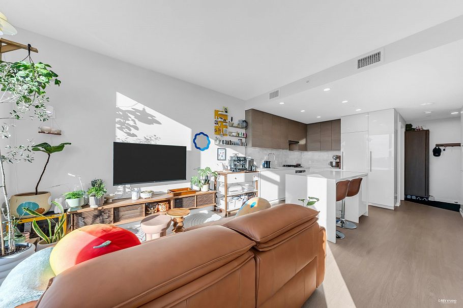 3311 4168 Lougheed Highway Burnaby, BC - 16