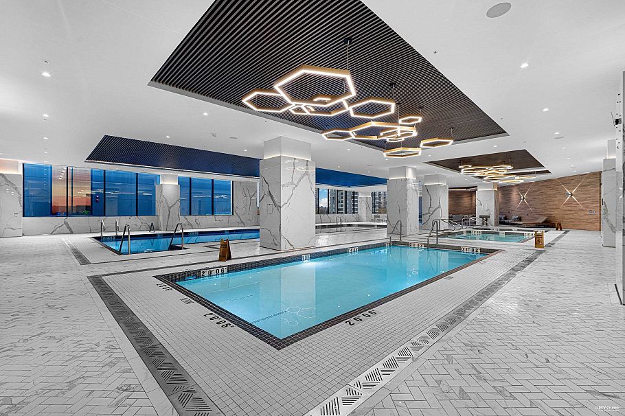 3311 4168 Lougheed Highway Burnaby, BC - 30