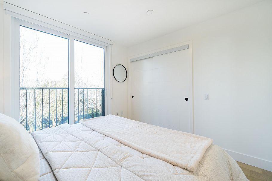 122 1552 E 3rd Avenue Vancouver, BC - 25