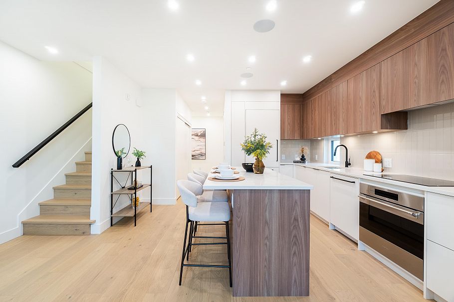 122 1552 E 3rd Avenue Vancouver, BC - 16