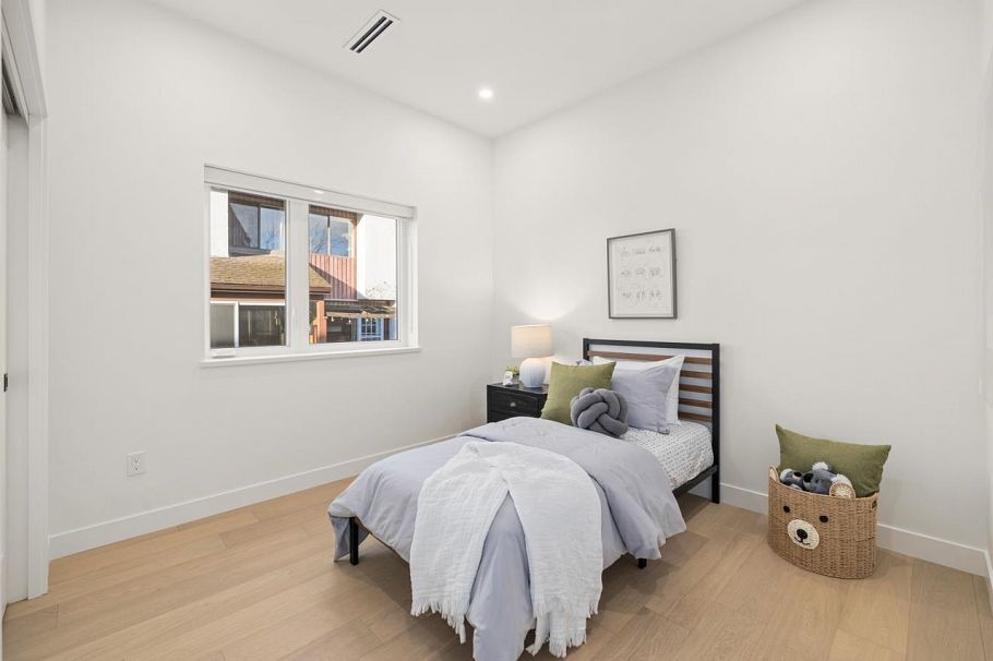 2 727 E 31st Avenue Vancouver, BC - 28