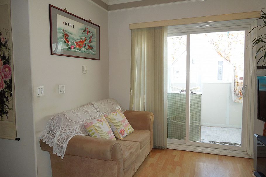 2848 Victoria Drive Vancouver, BC - 3