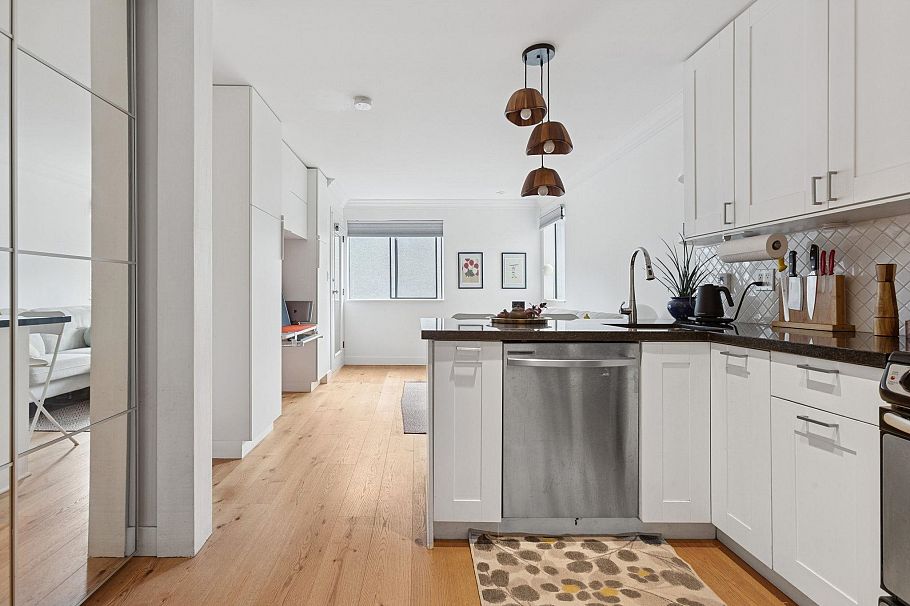 204 853 E 7th Avenue Vancouver, BC - 10