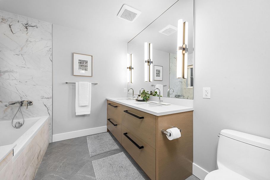 323 E 7th Avenue Vancouver, BC - 12