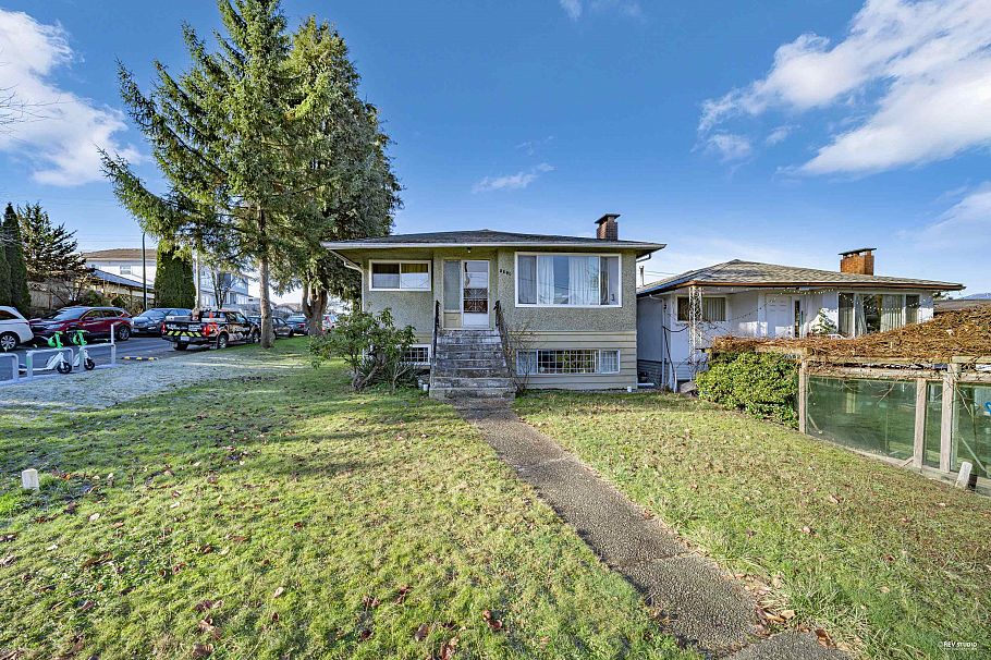 3091 Renfrew Street Vancouver, BC - 34