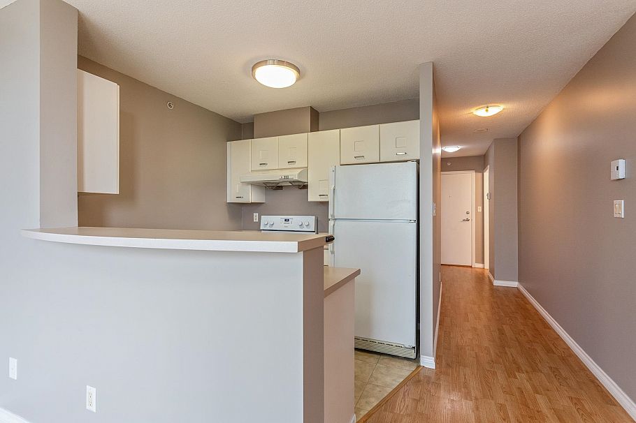 803 3438 Vanness Avenue Vancouver, BC - 6